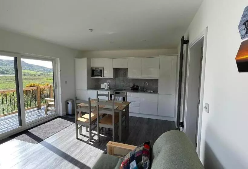 Ceol Mor Highland Lodges