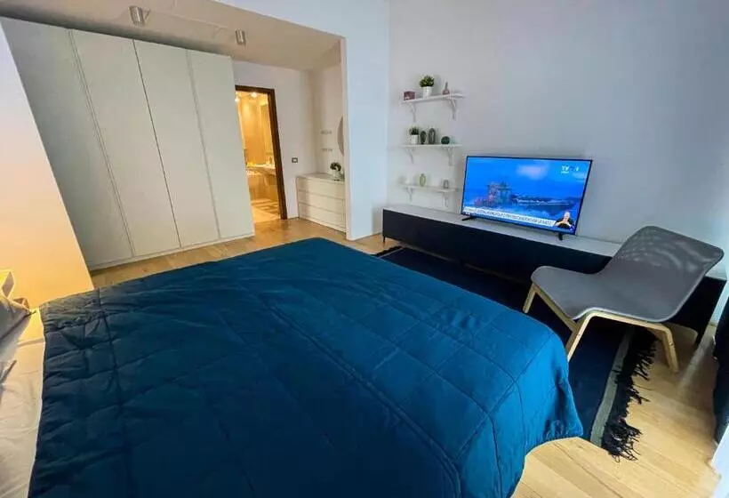 Beachfront Designer Apt, 100 Sqm, 2 Bath, Huge Terrace On The Sea Shore