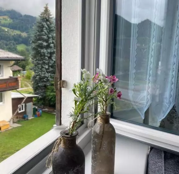 Ferienwohnung Alpennestchen Tschagguns