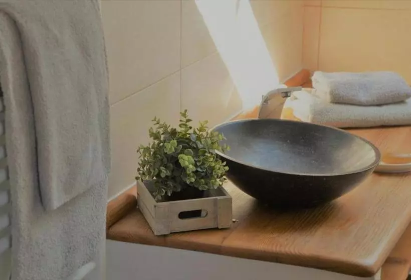 Hotelli Statek Krkavčí Hora