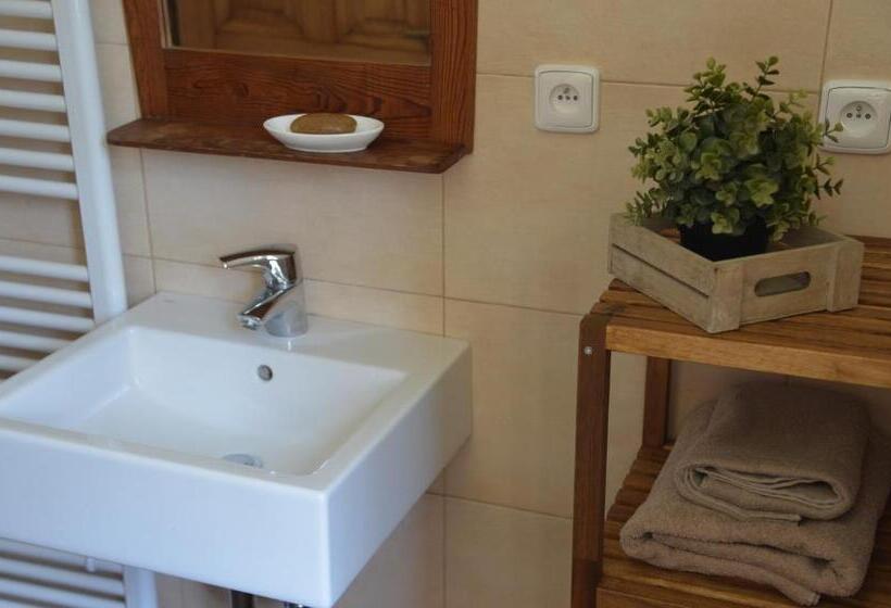 Hotel Statek Krkavčí Hora