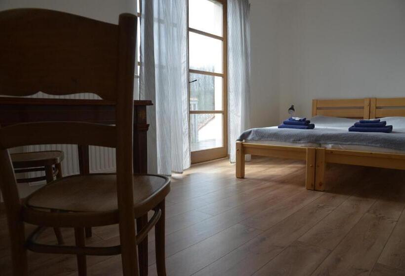 Hotel Statek Krkavčí Hora