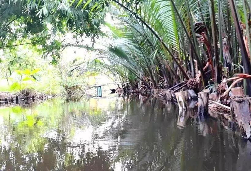 ペンション Baan Glangsuan Bang Kobua