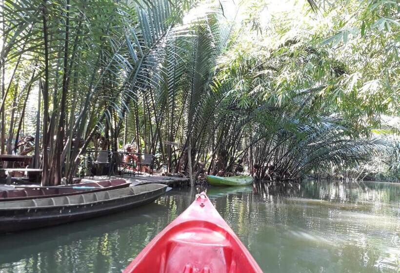 膳宿费 Baan Glangsuan Bang Kobua