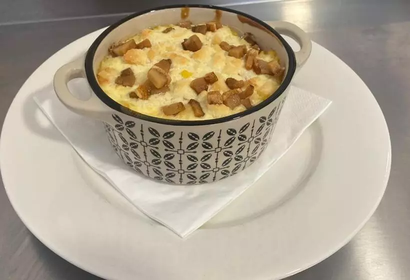 ペンション Casa Mocanitei