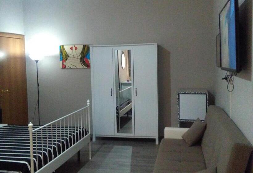 پانسیون Meridional Station