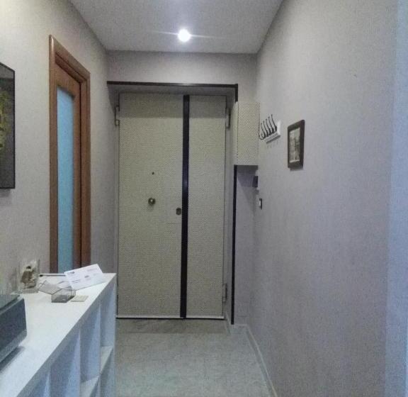 پانسیون Meridional Station