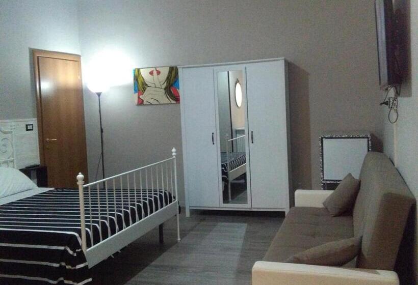 پانسیون Meridional Station