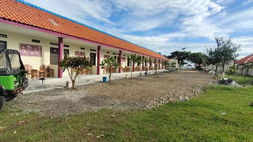 Majatalo Penginapan Karanglaut Sayangheulang