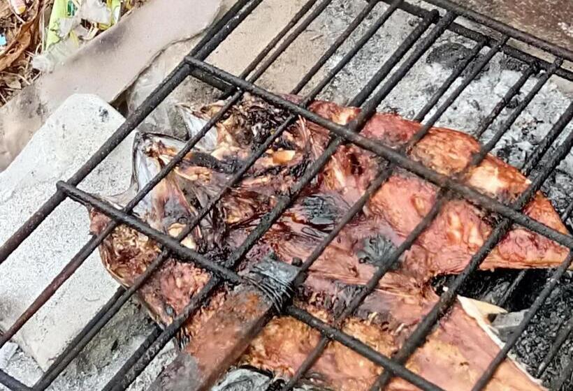 Pensjonat Penginapan Karanglaut Sayangheulang