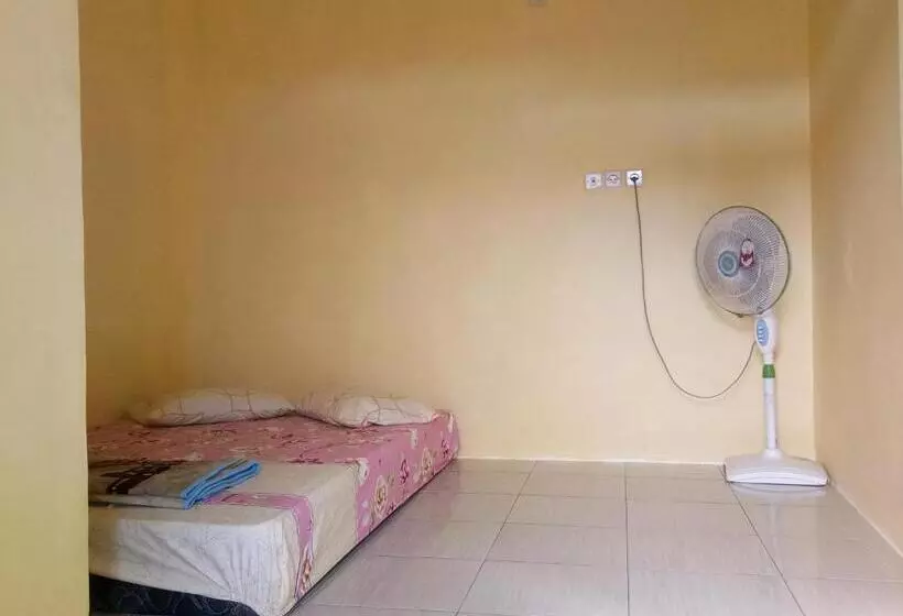 Majatalo Penginapan Karanglaut Sayangheulang