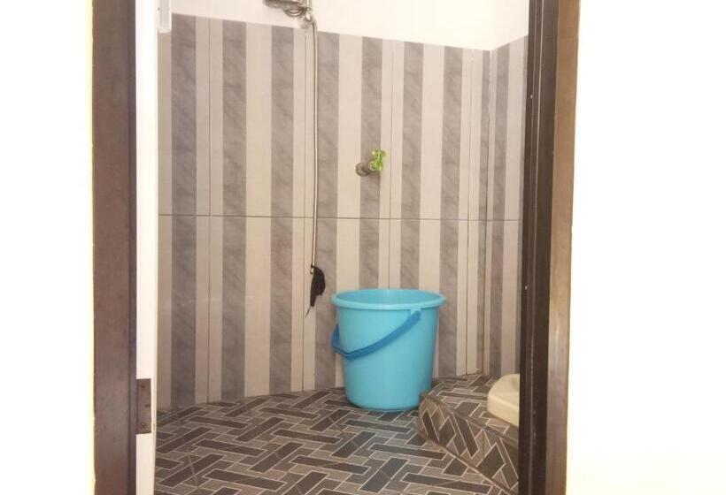 Pensjonat Penginapan Karanglaut Sayangheulang