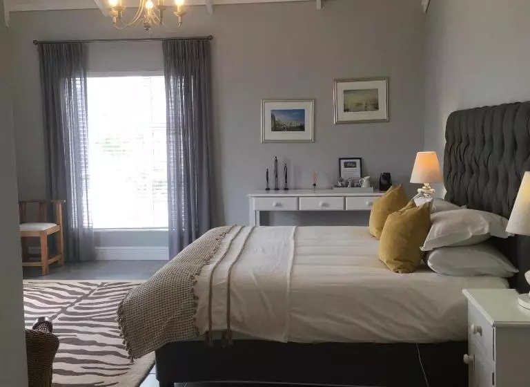 ペンション Pezula Golf House
