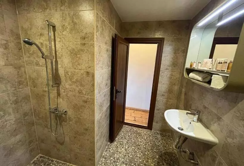 پانسیون Tsarevets Residence