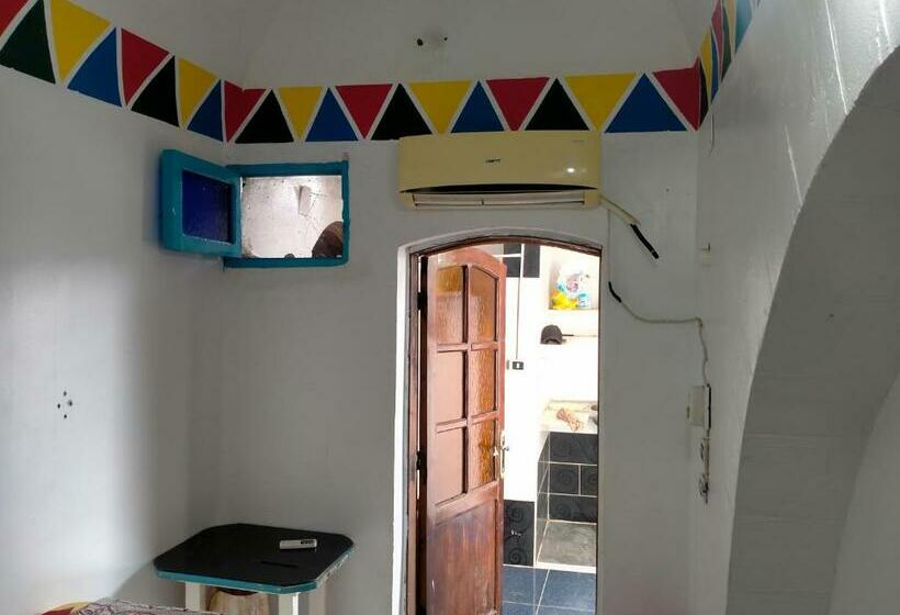 Seko Kato Nile View Hostel