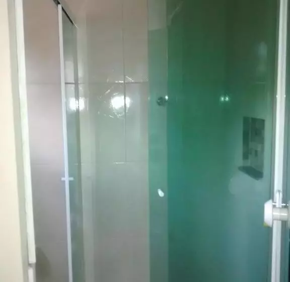 هاستل Pousada Família Flores