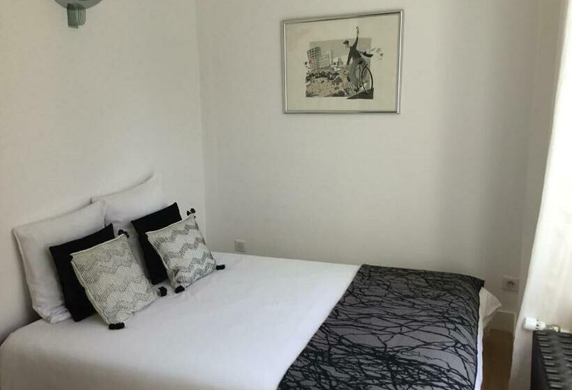 تختخواب و صبحانه Au Cœur De Lille