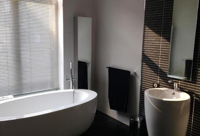 تختخواب و صبحانه Au Cœur De Lille