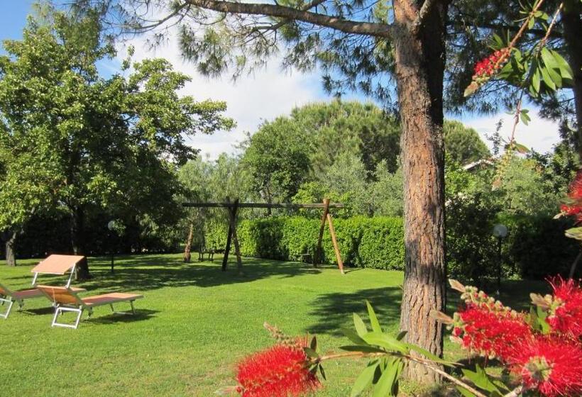 هتل Agriturismo Salcino