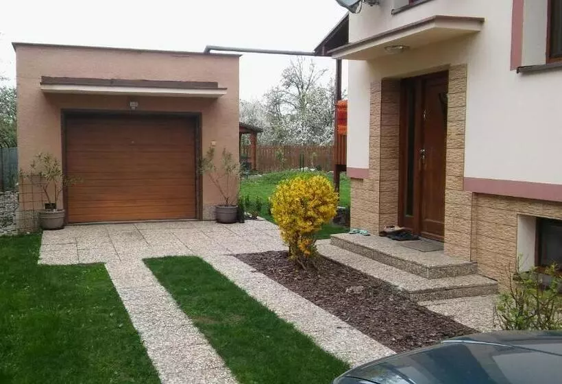 ペンション Apartment Alta