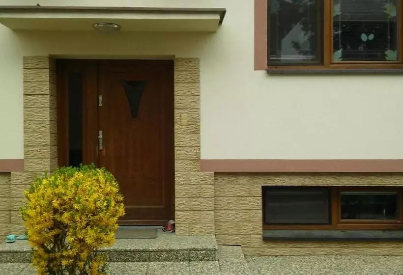 ペンション Apartment Alta