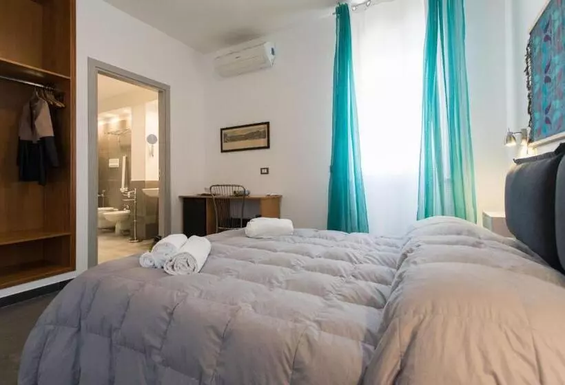 پانسیون Duca Di Villena