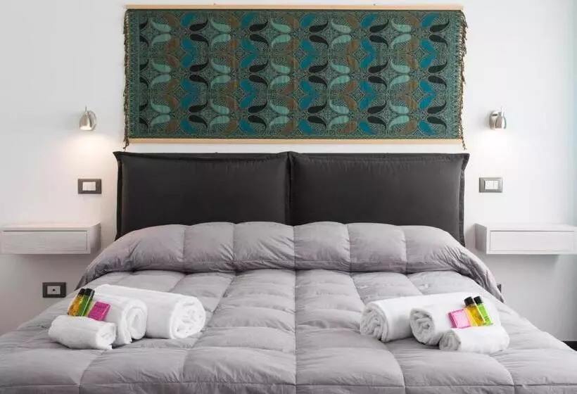 پانسیون Duca Di Villena