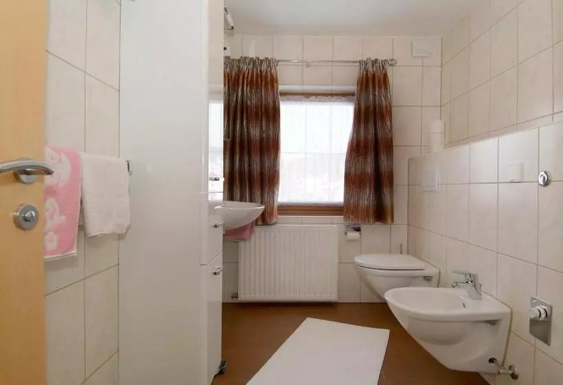 ペンション Gästehaus Wanker