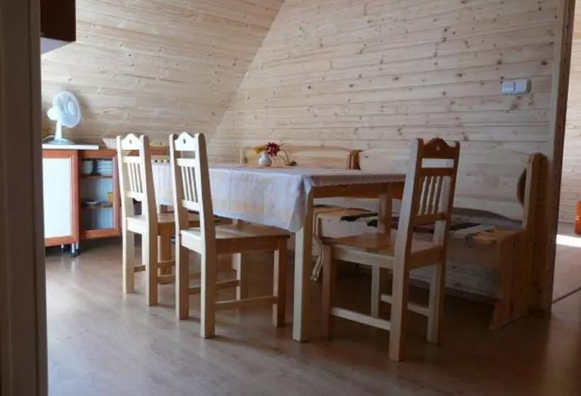 Majatalo Guest House Privat Marika