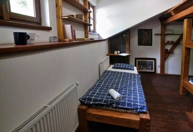 Majatalo Housův Mlýn