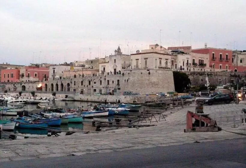 Majatalo Palazzo Lupicini Affittacamere