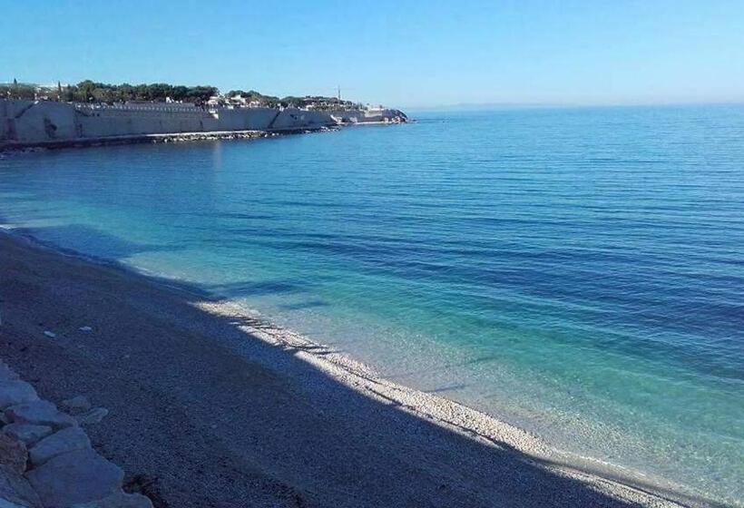 Pensjonat Palazzo Lupicini Affittacamere