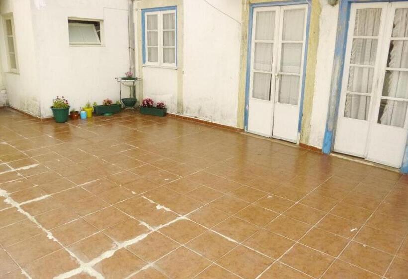 پانسیون Residencial Luz