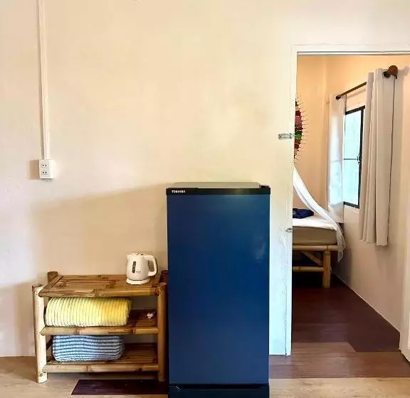 Lomakeskus Colorful Hut