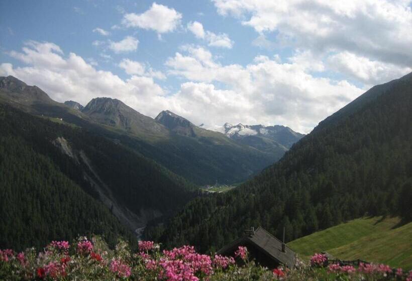 Bed and Breakfast Gästehaus Helga