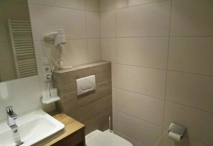 ベッドアンドブレックファースト Gästehaus Helga