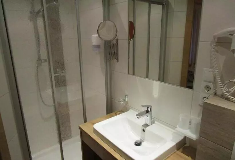 ベッドアンドブレックファースト Gästehaus Helga