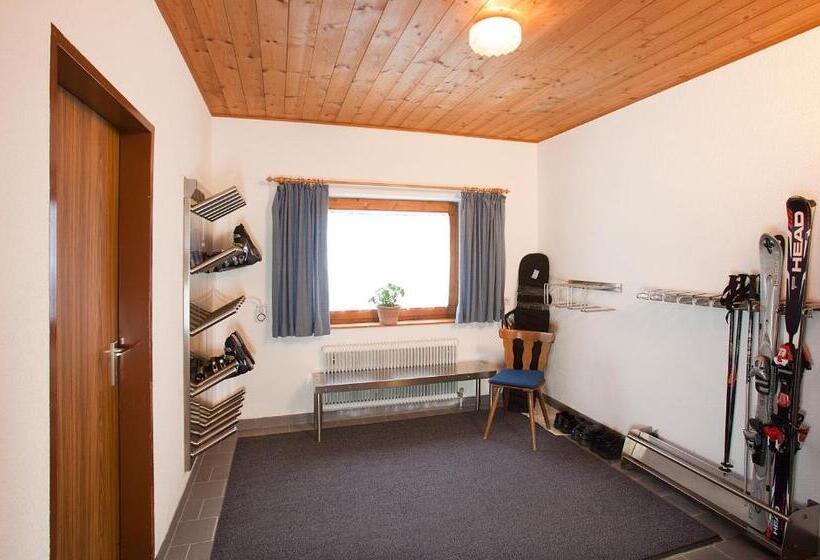 Bed and Breakfast Gästehaus Helga