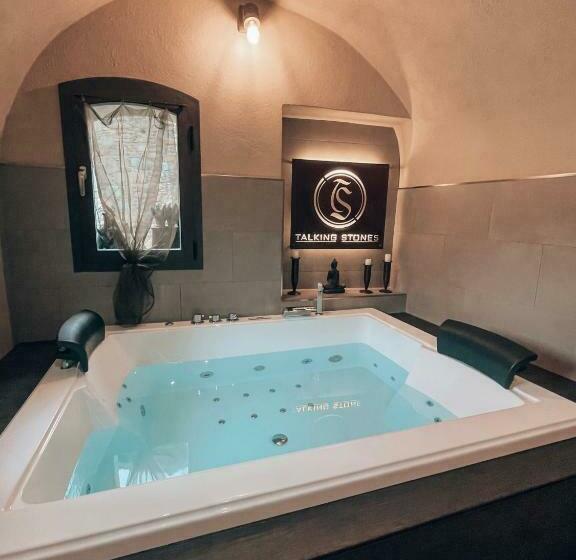 צימר Talking Stones