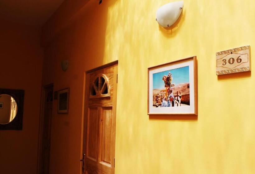 Hotel Ayelen Express