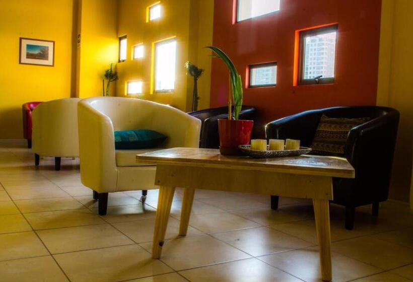 Hotel Ayelen Express