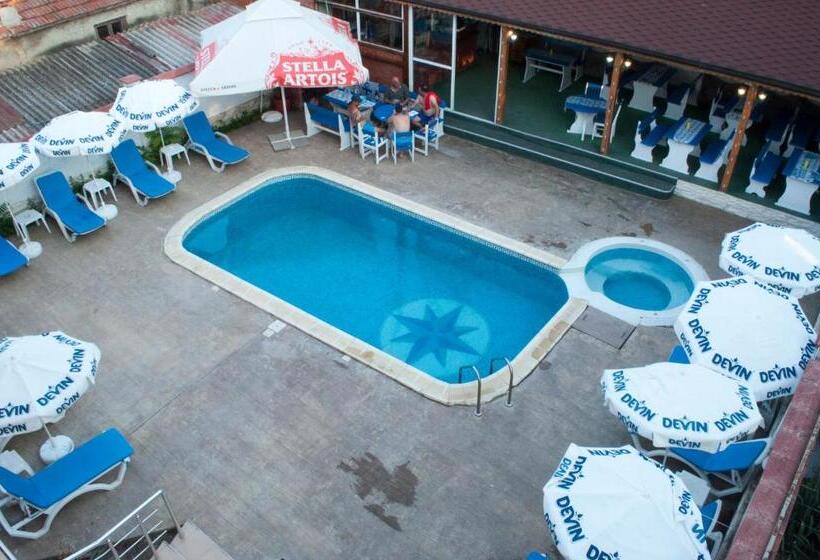 هتل Jaky Spa Complex