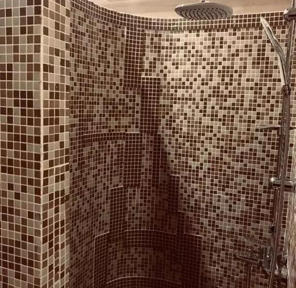 هتل Jaky Spa Complex