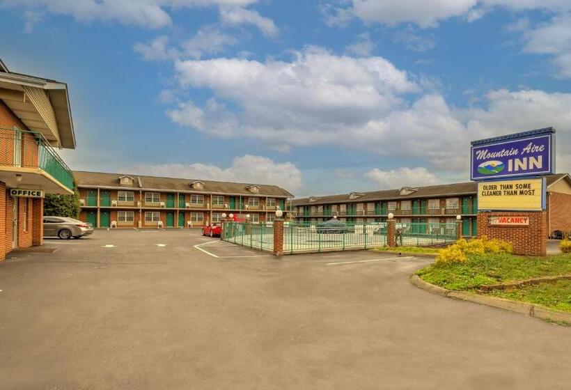 فندق Mountain Aire Inn Sevierville  Pigeon Forge