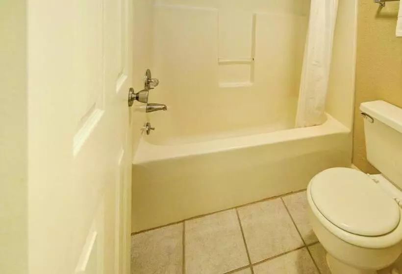 Hotelli Mountain Aire Inn Sevierville  Pigeon Forge