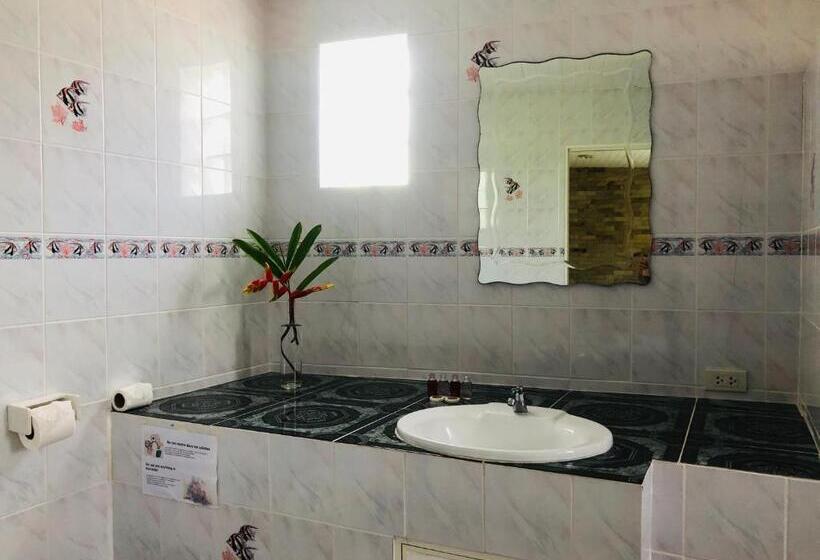 بنسيون Angelot Villa