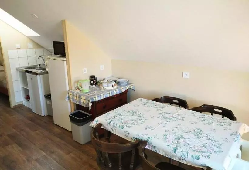 ペンション Bike Stop Duna