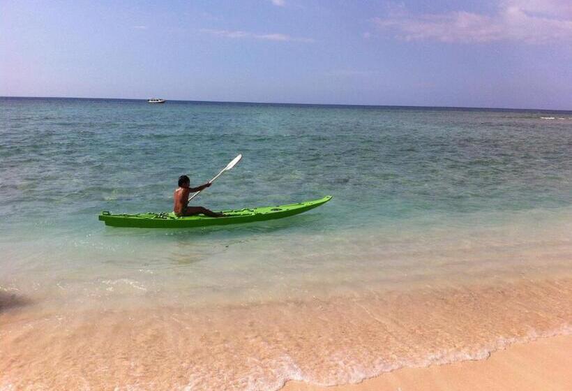 Pensjonat Bluecoral Bungalows