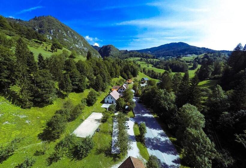 پانسیون Guest House Gostišče Gačnk V Logu