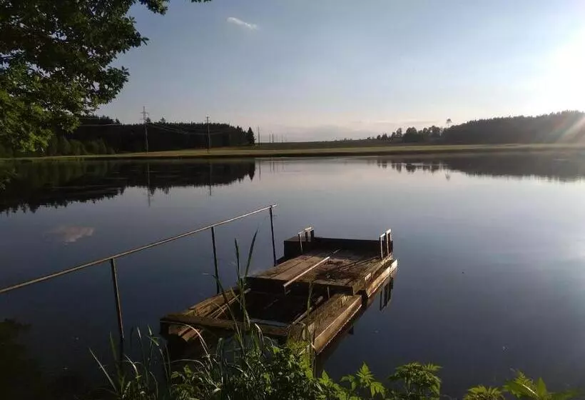 Majatalo Hostinec A Penzion U Rezků